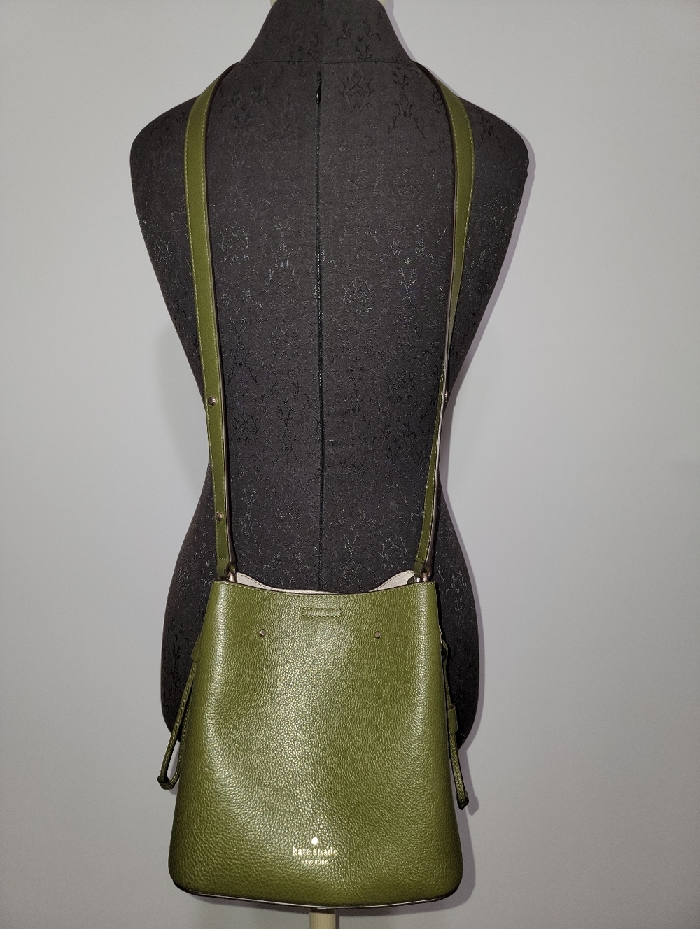 Kate Spade New York Marti Women's Bucket Bag